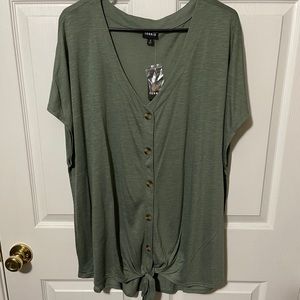 Torrid 4 BNWT olive button tee